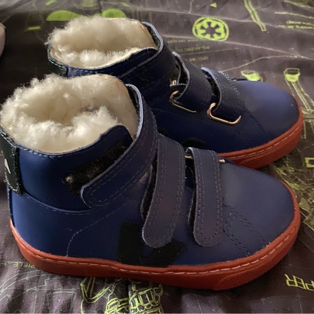 Kids Vega shoes